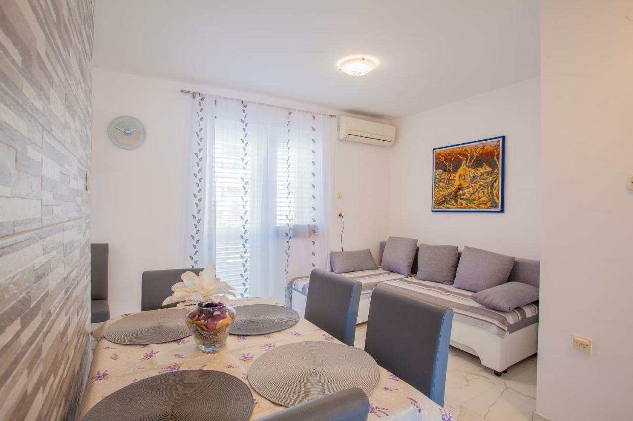 Apartament Sara -